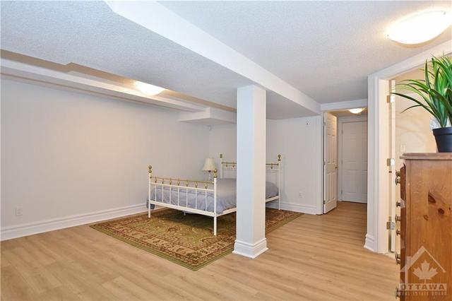 207 Ridgepark Private, Townhouse with 3 bedrooms, 3 bathrooms and 1 parking in Ottawa ON | Image 25