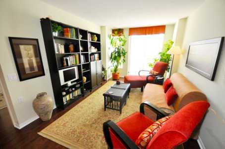 1107 - 388 Bloor St E, Condo with 1 bedrooms, 1 bathrooms and 1 parking in Toronto ON | Image 2