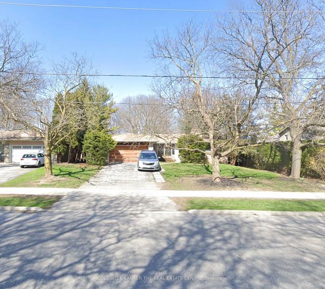 107 Burbank Dr, House detached with 3 bedrooms, 3 bathrooms and 6 parking in Toronto ON | Image 1
