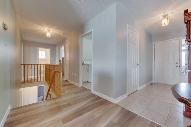 83 Johnson St, House detached with 2 bedrooms, 3 bathrooms and 6 parking in Orillia ON | Image 18