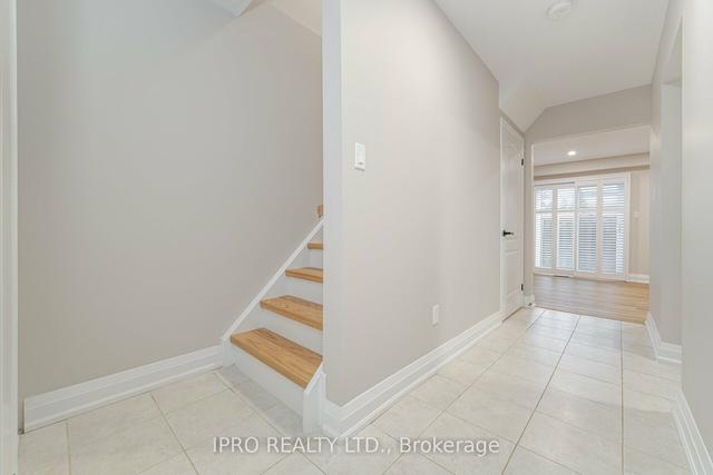 37 - 386 Highland Rd W, Townhouse with 3 bedrooms, 2 bathrooms and 2 parking in Hamilton ON | Image 14