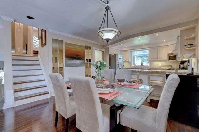 2289 Belfast Cres, House detached with 4 bedrooms, 3 bathrooms and 8 parking in Mississauga ON | Image 2