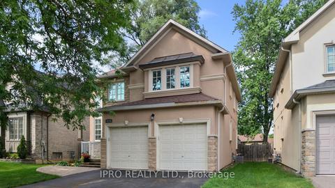 2579 Cliff Rd, Mississauga, ON, L5A2P5 | Card Image