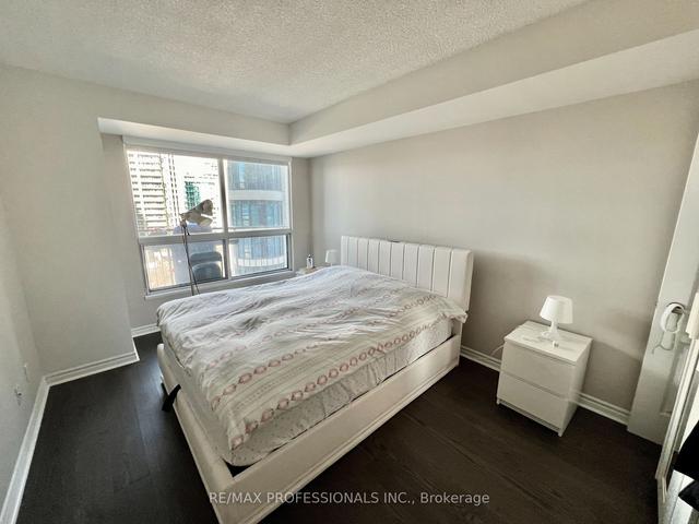 920 - 2111 Lake Shore Blvd W, Condo with 1 bedrooms, 1 bathrooms and 1 parking in Toronto ON | Image 6