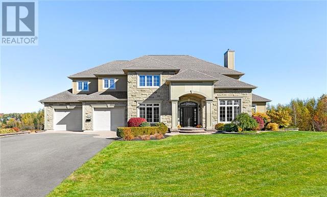 81 Pointe Aux Renards, House detached with 4 bedrooms, 3 bathrooms and null parking in Dieppe NB | Image 1