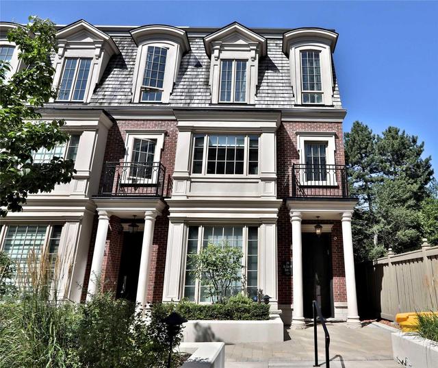 th 5 - 290 St Clair Ave W, Townhouse with 3 bedrooms, 3 bathrooms and 2 parking in Toronto ON | Image 1