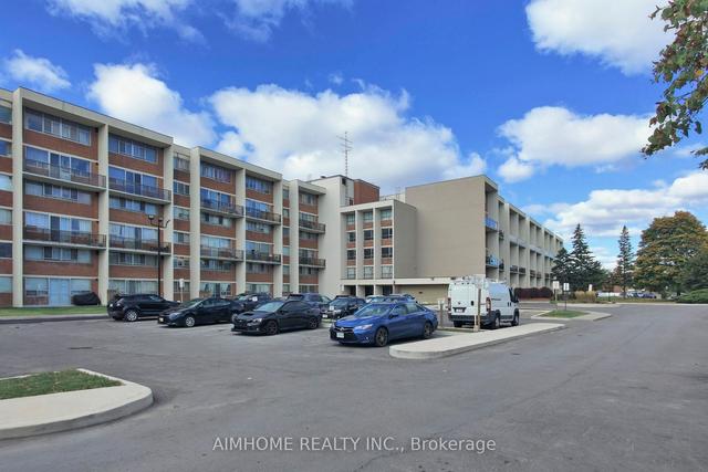 107 - 1050 Stainton Dr, Condo with 3 bedrooms, 2 bathrooms and 1 parking in Mississauga ON | Image 31