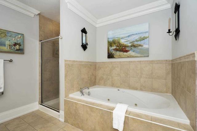 8 Calista St, House detached with 4 bedrooms, 3 bathrooms and 6 parking in Vaughan ON | Image 25