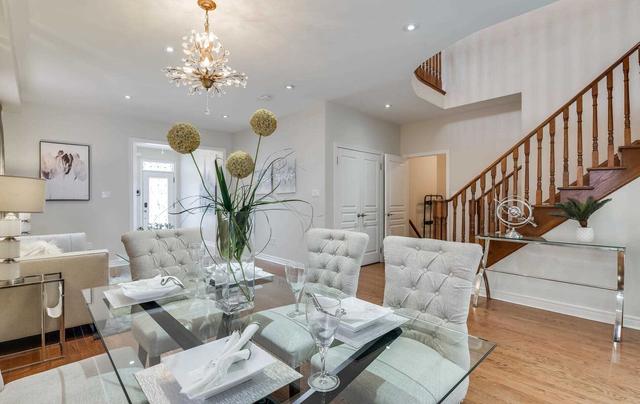 6 Napa Hill Crt, House detached with 4 bedrooms, 5 bathrooms and 7 parking in Vaughan ON | Image 7