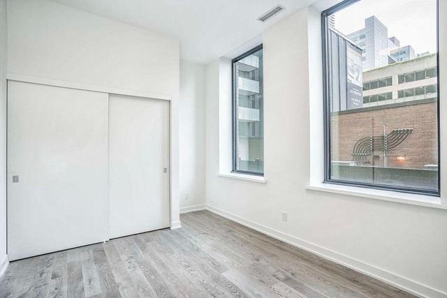 201 - 22 Lombard St, Condo with 2 bedrooms, 2 bathrooms and 0 parking in Toronto ON | Image 15