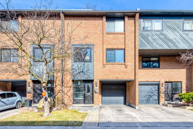 52 - 20 Mineola Rd E, Townhouse with 3 bedrooms, 3 bathrooms and 2 parking in Mississauga ON | Image 1