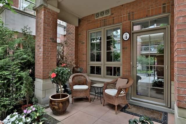 Th4 - 20 Burkebrook Pl, Townhouse with 3 bedrooms, 3 bathrooms and 2 parking in Toronto ON | Image 2