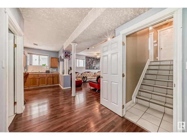 2916 151a Av Nw Nw, House detached with 5 bedrooms, 3 bathrooms and null parking in Edmonton AB | Image 36