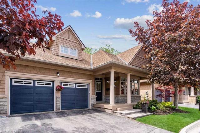 4 - 2130 Dickson Rd, House detached with 3 bedrooms, 4 bathrooms and 4 parking in Mississauga ON | Image 12