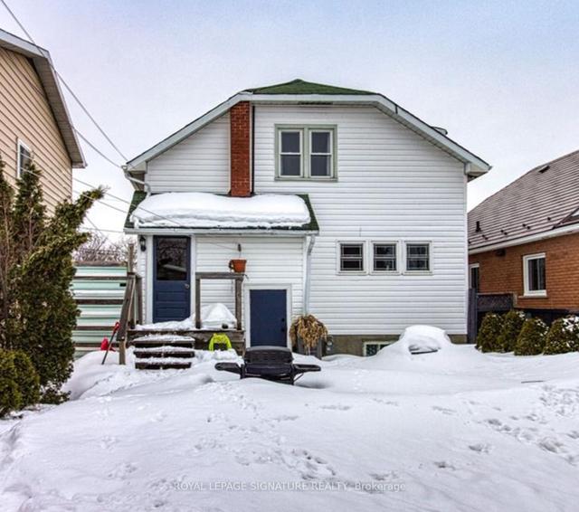 30 Clemow Ave, House detached with 2 bedrooms, 2 bathrooms and 5 parking in Greater Sudbury ON | Image 13