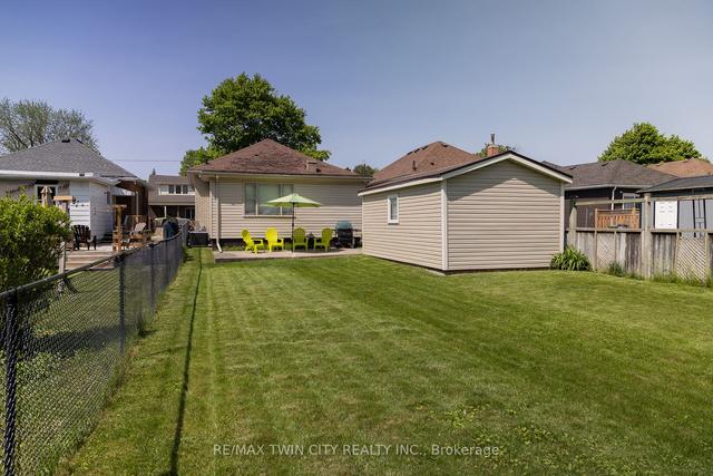 291 Marlborough St, House detached with 3 bedrooms, 1 bathrooms and 6 parking in Brantford ON | Image 14