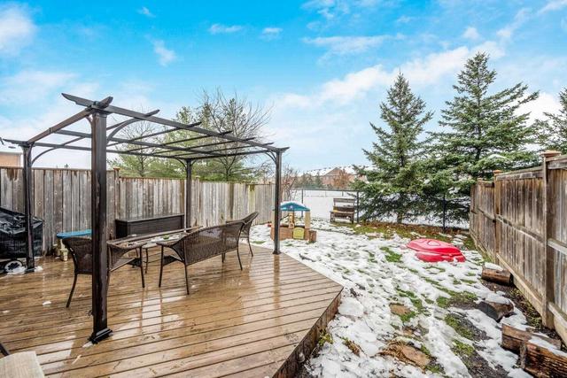 251 Hadley Woods Terr, House attached with 3 bedrooms, 3 bathrooms and 3 parking in Milton ON | Image 28