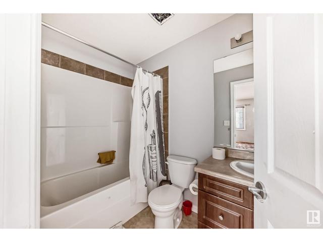 205 51a St Sw, House semidetached with 4 bedrooms, 3 bathrooms and null parking in Edmonton AB | Image 11