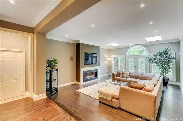 77 Charles St, House detached with 5 bedrooms, 5 bathrooms and 6 parking in Vaughan ON | Image 18