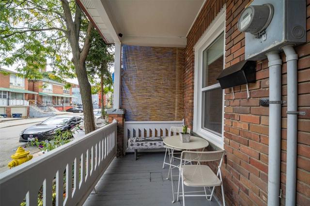 74 Wolseley St, House attached with 3 bedrooms, 1 bathrooms and 1 parking in Toronto ON | Image 23