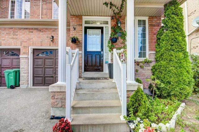 3720 Bloomington Cres, House semidetached with 3 bedrooms, 4 bathrooms and 3 parking in Mississauga ON | Image 12