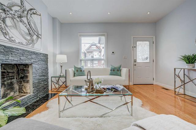 165 Wallace Ave, House semidetached with 3 bedrooms, 2 bathrooms and 1 parking in Toronto ON | Image 29