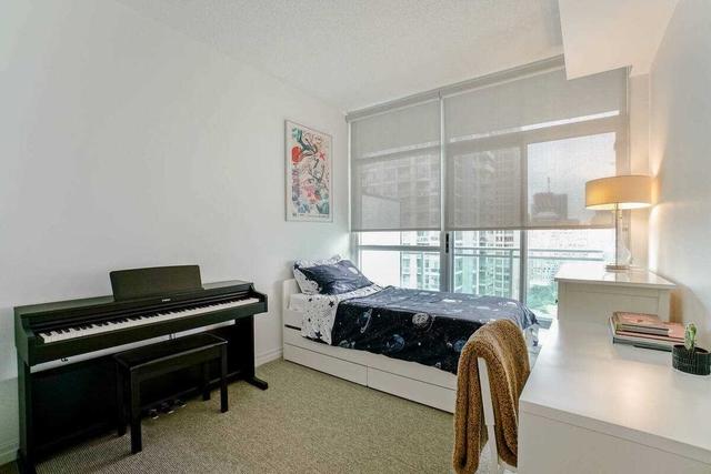 1811 - 223 Webb Dr, Condo with 2 bedrooms, 2 bathrooms and 1 parking in Mississauga ON | Image 2