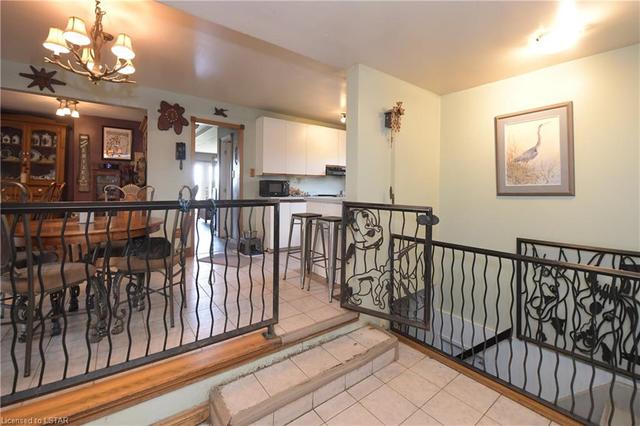 9078 Century Drive, Home with 3 bedrooms, 2 bathrooms and 8 parking in Strathroy Caradoc ON | Image 7