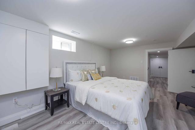 84 Ainsdale Rd, House detached with 4 bedrooms, 5 bathrooms and 6 parking in Toronto ON | Image 32