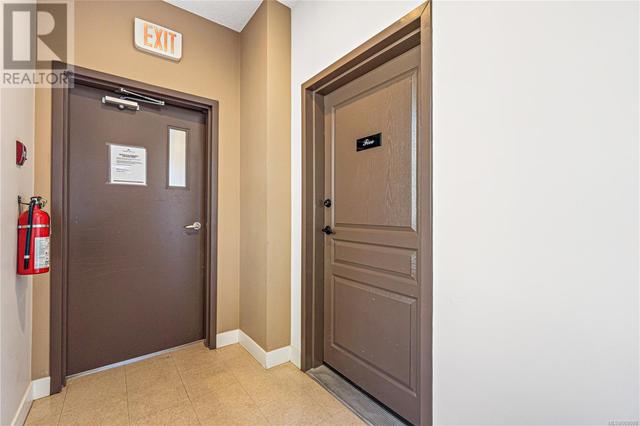 5 - 1158 Rocky Creek Rd, Condo with 1 bedrooms, 1 bathrooms and 1 parking in Ladysmith BC | Image 4