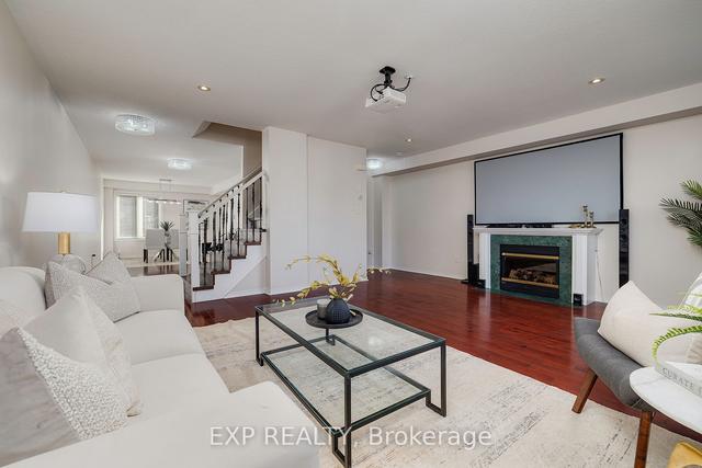 7 - 7 Southside Pl, Townhouse with 3 bedrooms, 3 bathrooms and 2 parking in Hamilton ON | Image 27