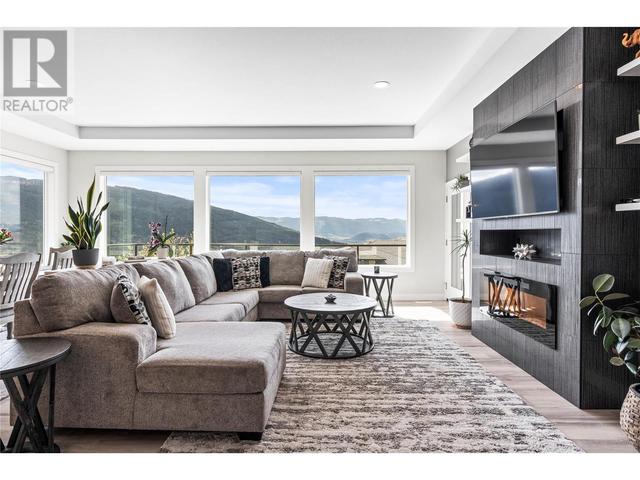 7188 Apex Drive, House detached with 6 bedrooms, 3 bathrooms and 8 parking in Vernon BC | Image 15