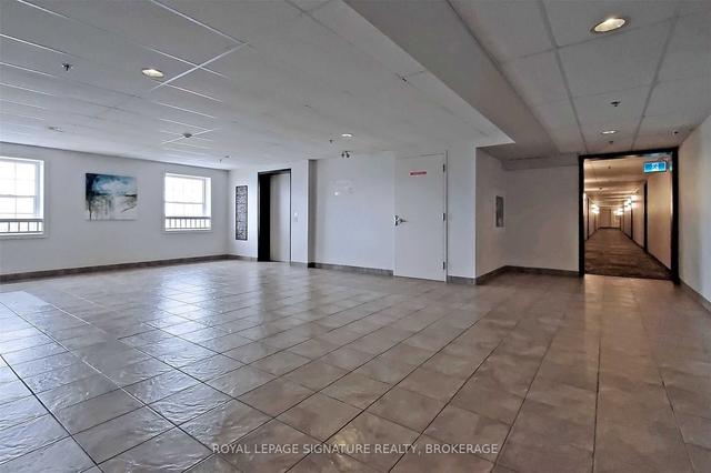 113 - 7428 Markham Rd, Condo with 2 bedrooms, 2 bathrooms and 1 parking in Markham ON | Image 8