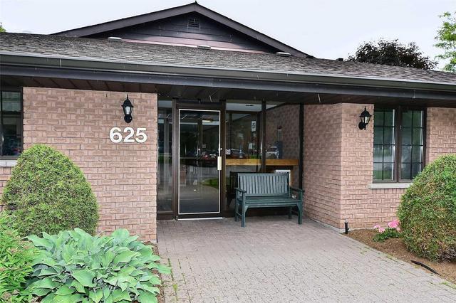 10 - 625 Whitaker St, Condo with 3 bedrooms, 2 bathrooms and 2 parking in Peterborough ON | Image 1