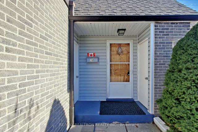 38 - 2440 Bromsgrove Rd, Townhouse with 3 bedrooms, 3 bathrooms and 2 parking in Mississauga ON | Image 23