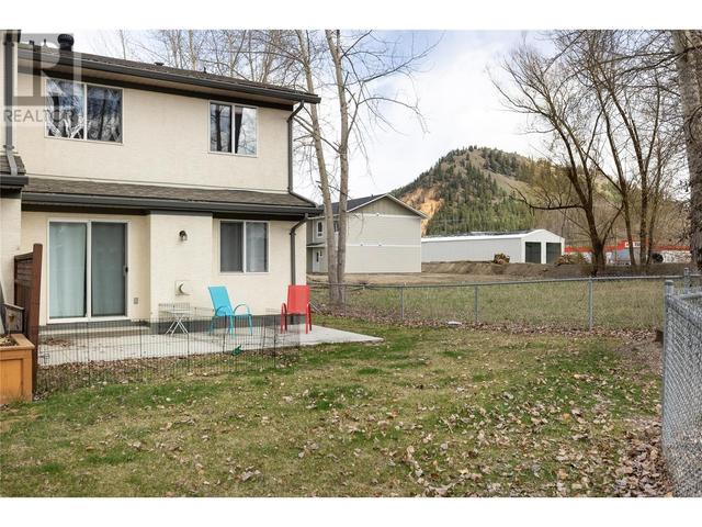 12 - 2156 Bessette Street, House attached with 3 bedrooms, 1 bathrooms and 1 parking in Lumby BC | Image 26
