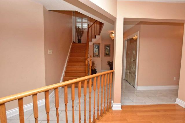13 Trailridge Dr, House detached with 5 bedrooms, 4 bathrooms and 6 parking in Brampton ON | Image 40
