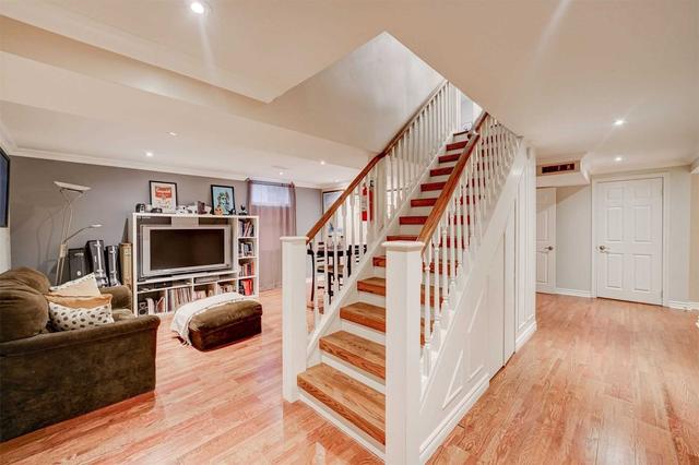 27 Harfleur Rd, House detached with 5 bedrooms, 4 bathrooms and 8 parking in Toronto ON | Image 17