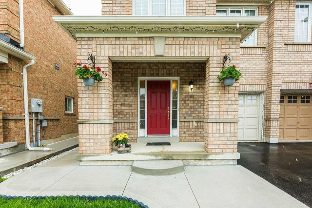 50 Hollingsworth Circ, House semidetached with 4 bedrooms, 4 bathrooms and 3 parking in Brampton ON | Image 12