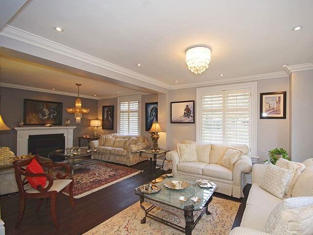 11 Euclid St, House detached with 7 bedrooms, 8 bathrooms and 7 parking in Markham ON | Image 5