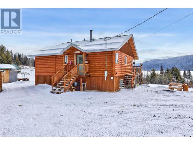 7527 Mccarthy Road, House detached with 3 bedrooms, 3 bathrooms and null parking in Cariboo L BC | Image 29