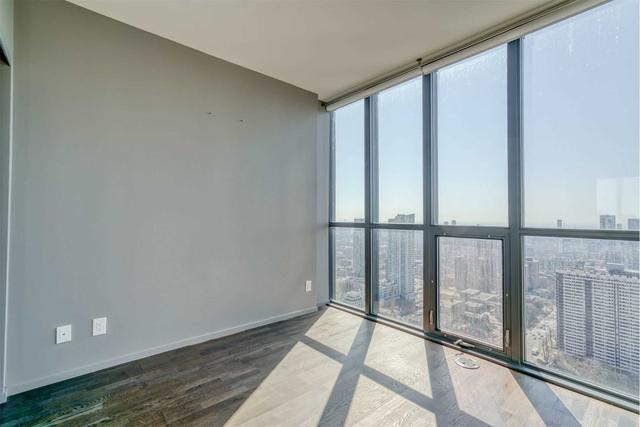 3804 - 101 Charles St E, Condo with 2 bedrooms, 2 bathrooms and 1 parking in Toronto ON | Image 8