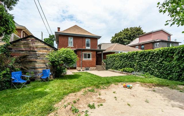 77 Rosslyn Ave S, House detached with 4 bedrooms, 2 bathrooms and 4 parking in Hamilton ON | Image 30