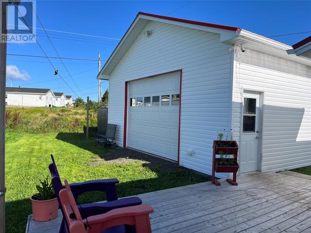 52 Hickman Street, House detached with 2 bedrooms, 2 bathrooms and null parking in Grand Bank NL | Image 7