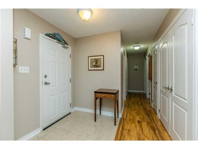 10 - 137 Sydenham Wl, Condo with 2 bedrooms, 1 bathrooms and NaN parking in Barrie ON | Image 3