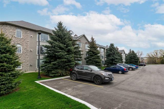 106 - 990 Golf Links Rd, Condo with 2 bedrooms, 2 bathrooms and 1 parking in Hamilton ON | Image 14