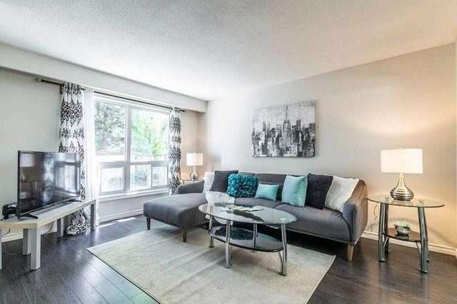 14 - 82 Riverdale Dr, Townhouse with 4 bedrooms, 2 bathrooms and 1 parking in Hamilton ON | Image 3