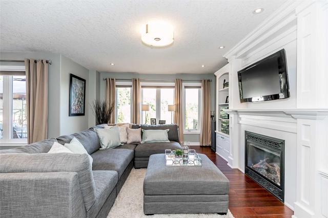 80 Graihawk Dr, House detached with 4 bedrooms, 3 bathrooms and 2 parking in Barrie ON | Image 8