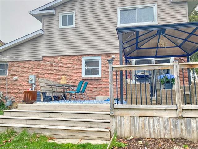 109 Grand River Boulevard, House detached with 3 bedrooms, 1 bathrooms and 3 parking in Kitchener ON | Image 20