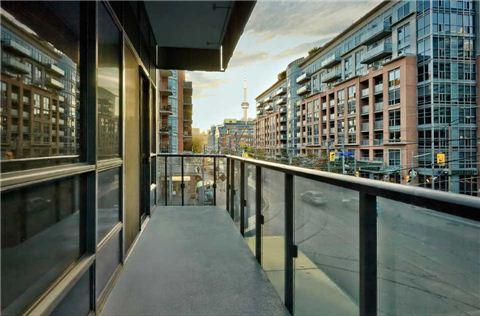 210 - 1030 King St W, Condo with 2 bedrooms, 2 bathrooms and 1 parking in Toronto ON | Image 13